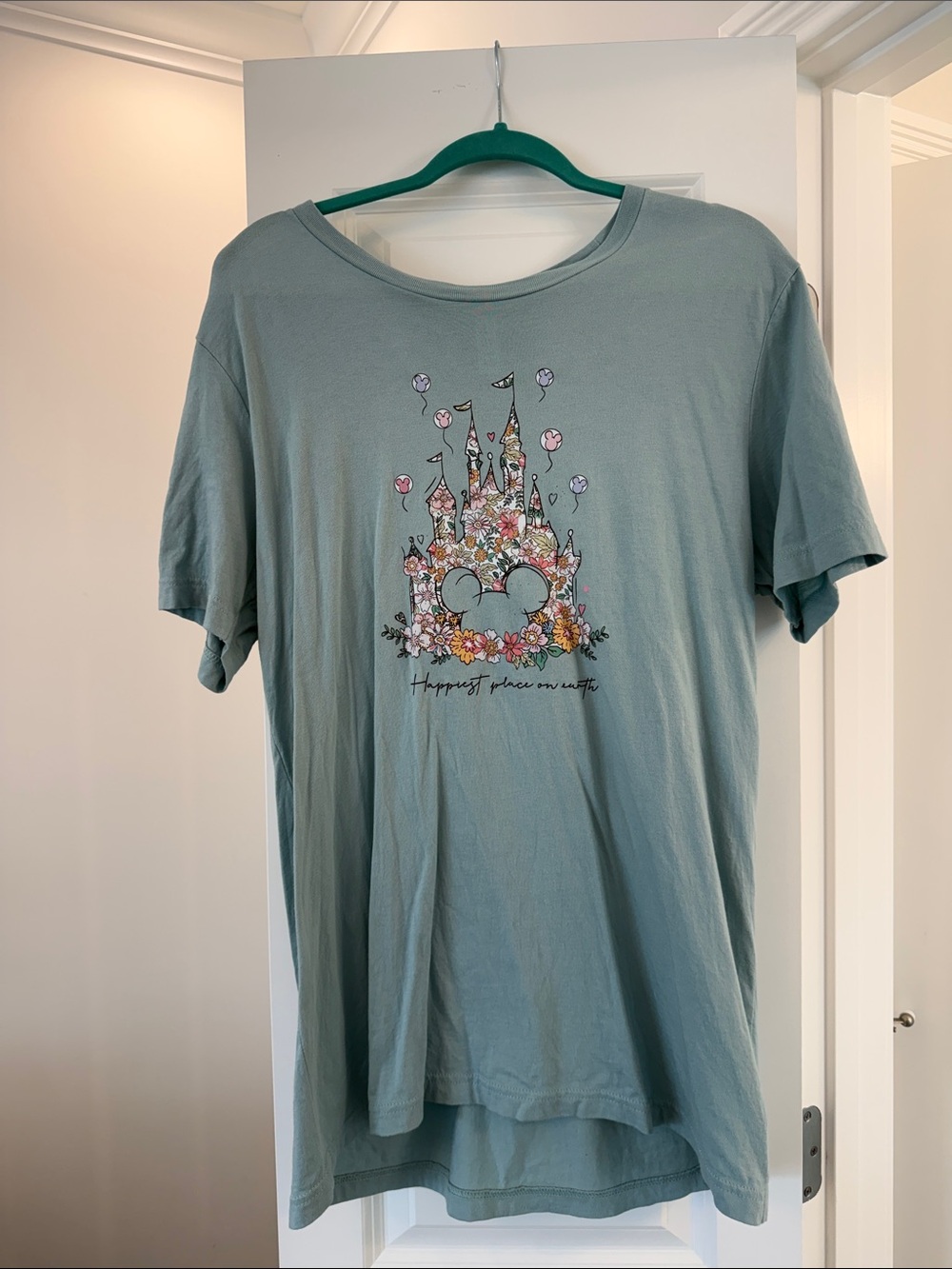 Disney World Castle Graphic Tee | "Happiest Place on Earth" | L